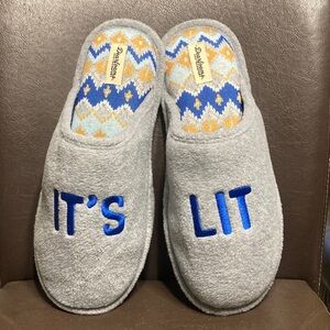 Dearfoams Gray Slippers with Blue Accents